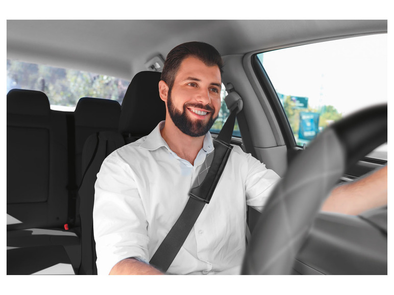 Pełny ekran: ULTIMATE SPEED® Zestaw nakładek na kierownicę i pasy bezpieczeństwa, 3 elementy - zdjęcie 5