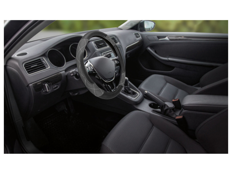Pełny ekran: ULTIMATE SPEED® Zestaw nakładek na kierownicę i pasy bezpieczeństwa, 3 elementy - zdjęcie 4