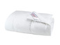 Biała kołdra marki Sanwald.
