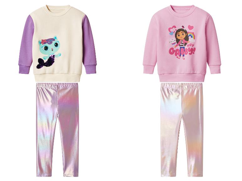 Dwa dziecięce zestawy bluz i legginsów z motywem Gabby's Dollhouse.