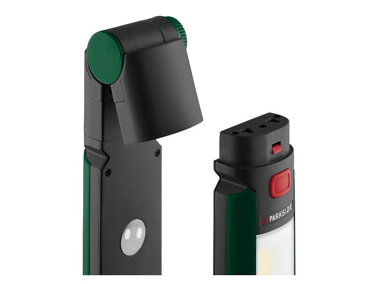 Dwie zielono-czarne lampy robocze Parkside z magnetyczną podstawą.