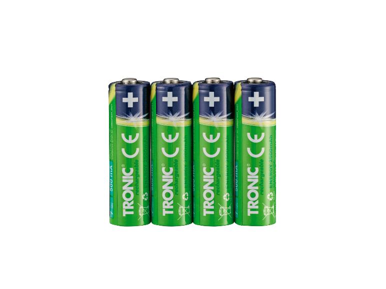 Cztery akumulatory TRONIC Energy o pojemności 2500 mAh.