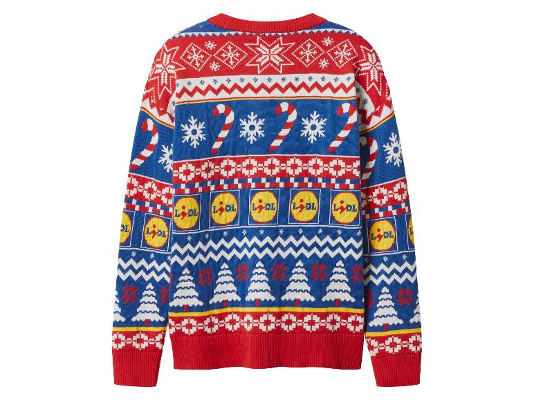 Świąteczny sweter Lidl, czerwono-niebieski, ze wzorami płatków śniegu, lasek cukrowych i choinek.