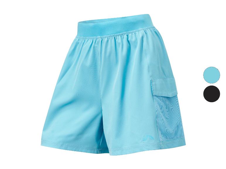 Jasnoniebieskie spodenki sportowe z kieszenią, dostępne w kilku kolorach.