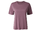 Fioletowy t-shirt z okrągłym dekoltem.
