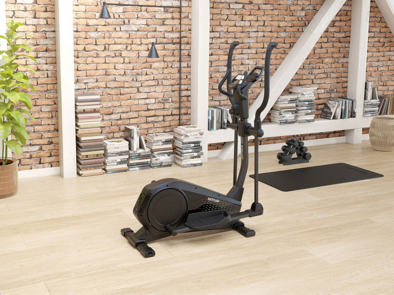 Kettler Optima 100 – orbitrek w jasnym pokoju.