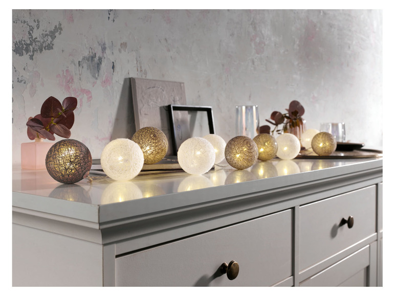 Pełny ekran: LIVARNO home Dekoracyjny łańcuch świetlny LED cotton balls - zdjęcie 1