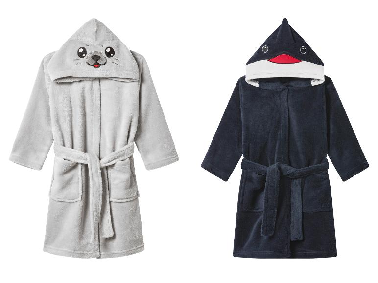 Dwa szlafroki dziecięce: szara foka i granatowa orka.