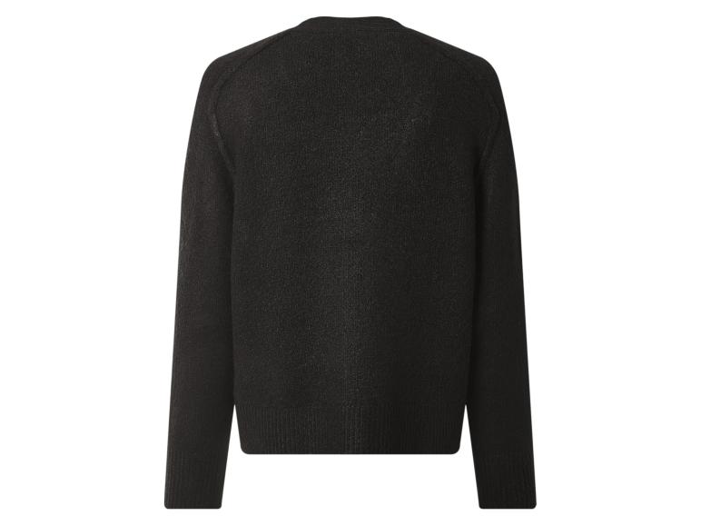 Czarny dzianinowy sweter, widok z tyłu