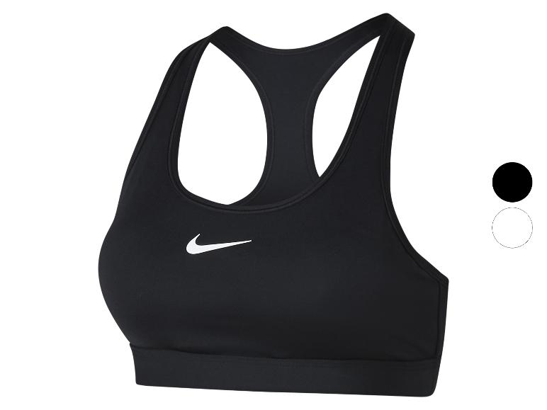 Czarna sportowa bielizna Nike.