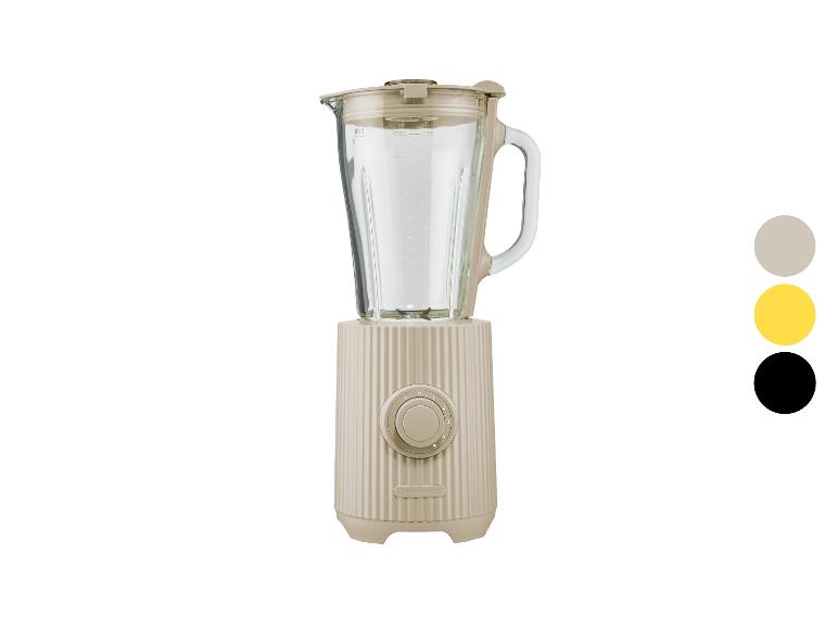 Beżowy blender SILVERCREST ze szklanym dzbankiem i regulatorem prędkości.