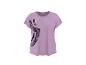 Liliowy damski T-shirt z krótkim rękawem i czarnym wzorem w panterkę.