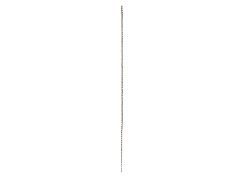 Izolowany stalowy kabel na białym tle.