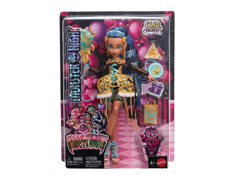 Lalka Monster High Cleo De Nile w opakowaniu z akcesoriami i motywem urodzinowym.