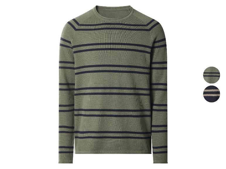 Męski sweter w paski, oliwkowozielony z granatowymi paskami.