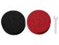 Dwie okrągłe gąbki polerskie, jedna czarna i jedna czerwona, z małym kluczem.