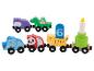Drewniany pociąg ze zwierzętami: słoniem, pandą, tygrysem, hipopotamem, krokodylem i świeczką urodzinową.