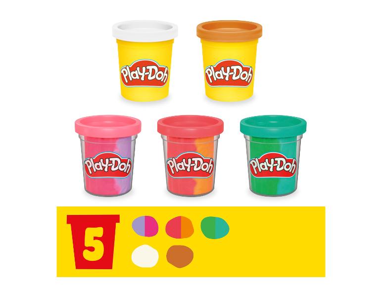 Pięć pojemników z ciastoliną Play-Doh w różnych kolorach.