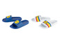 Niebieskie i białe klapki Lidl z logo Lidl.
