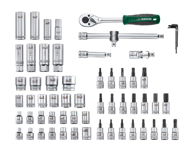 Zestaw kluczy nasadowych i akcesoriów Parkside, w tym grzechotki, przedłużki i klucze imbusowe.