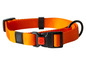 Pomarańczowy obroża dla psa z czarną klamrą i marką Karlie.