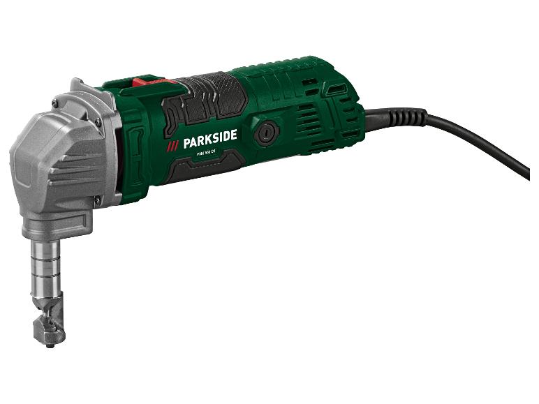 Zielono-szara wycinarka Parkside PMK 550 C2 na białym tle.