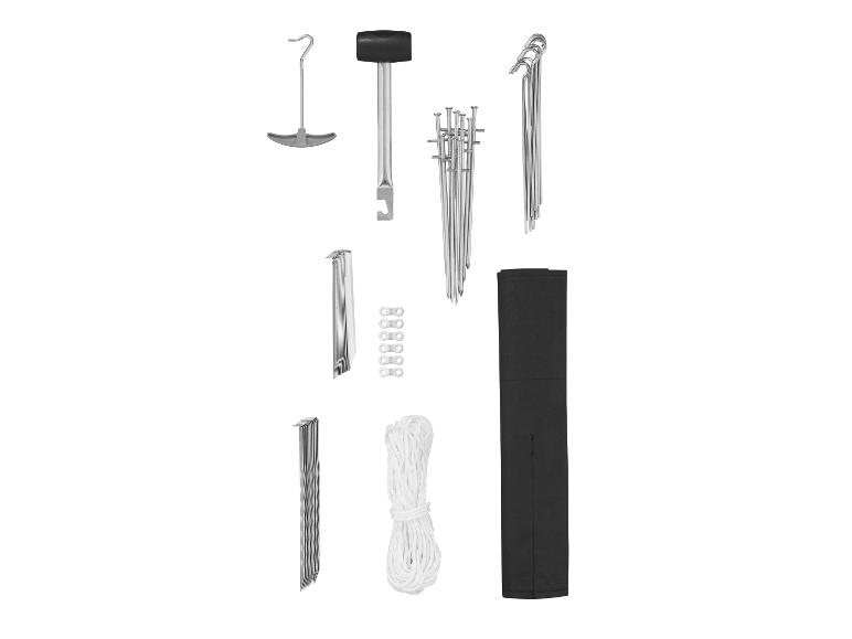 Kołki, sznur, młotek i akcesoria do namiotu.