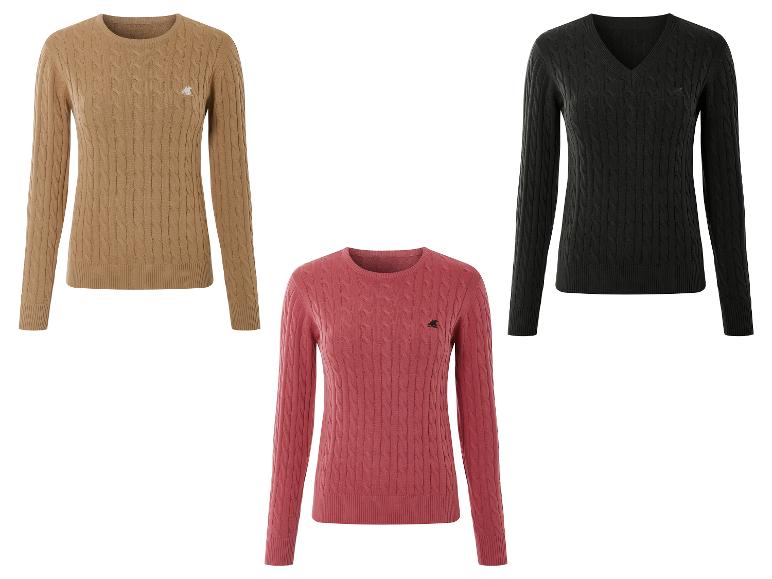 Trzy swetry z dzianiny z kablowym splotem, beżowy, różowy i czarny.