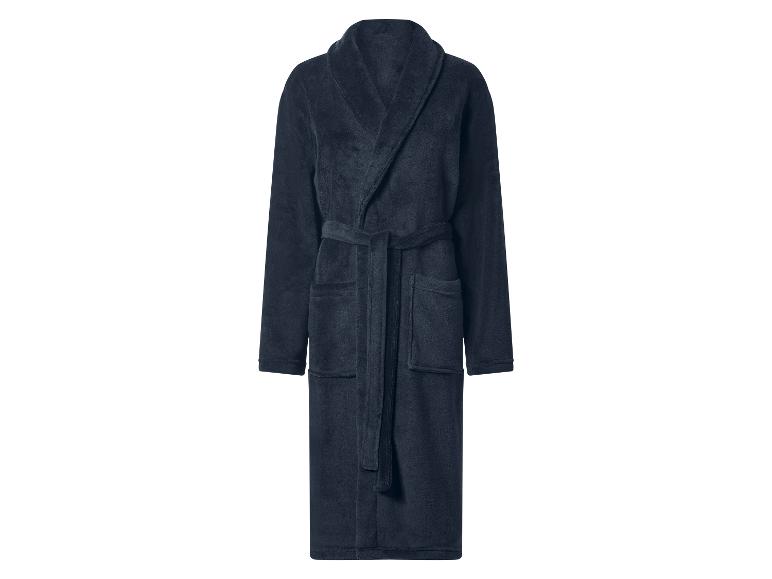 Ciemnoniebieski szlafrok frotte z paskiem i kieszeniami.