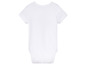 Biały body dla niemowląt z krótkim rękawem.
