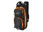 Czarno-pomarańczowy plecak sportowy z wieloma kieszeniami i odblaskowymi detalami.