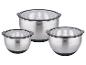 Trzy miski ze stali nierdzewnej GSW z pokrywkami.