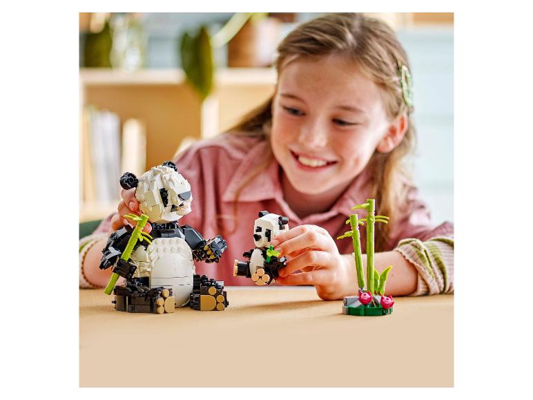 Zestaw klocków LEGO® 31165 Dzikie zwierzęta: Rodzina pand