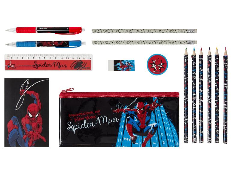 Spider-Man: piórnik, długopisy, ołówki i linijka.