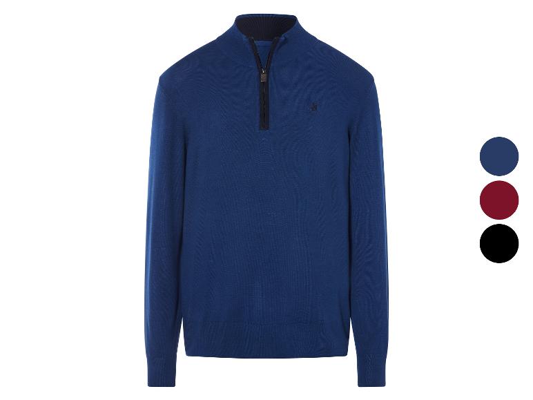 Niebieski sweter z zamkiem błyskawicznym od Lyle & Scott.