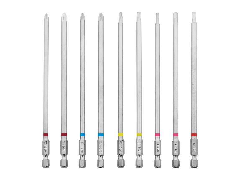 Zestaw wkrętaków z różnymi końcówkami, w tym PH2, PZ1 i PZ2.