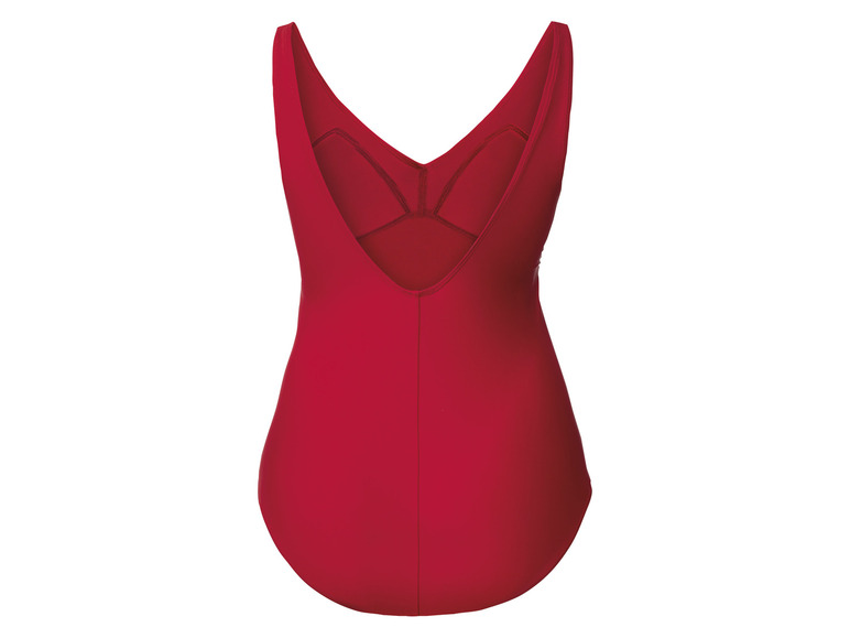 Czerwony strój kąpielowy dla kobiet.