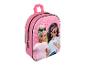 Różowy plecak z wizerunkiem lalek Barbie.