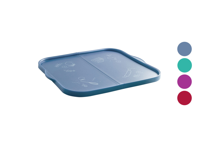 Niebieska blacha do pieczenia z grawerowanym wzorem do pieczenia.