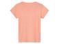 Różowa, dziecięca koszulka z krótkim rękawem.
