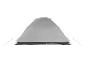Szary namiot, widok z przodu.