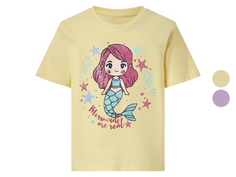 Żółta koszulka z krótkim rękawem z nadrukiem syreny i napisem „Mermaids are real”.