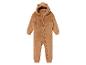Jednoczęściowy kombinezon dla dziecka z kapturem w kształcie misia.