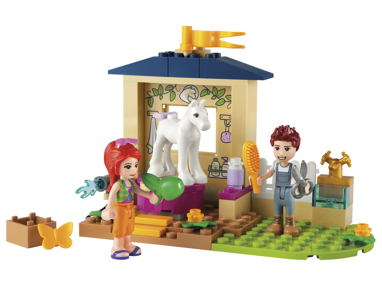 Pełny ekran: LEGO® Friends 41696 Kąpiel dla kucyków w stajni - zdjęcie 2