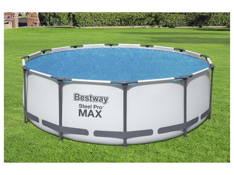 Basen Bestway Steel Pro MAX z niebieską pokrywą.