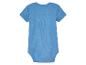 Jasnoniebieski body dla niemowlaka z krótkim rękawem.