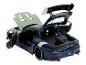 Niebieski model samochodu Mazda RX-7 z motywem Naruto Shippuden.