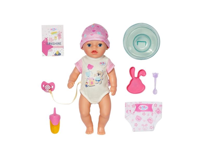 Lalka Baby Born z akcesoriami, takimi jak butelka, pielucha i smoczek.
