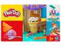 Zestaw do robienia lodów Play-Doh z ciastoliną i akcesoriami do tworzenia lodowych kreacji.