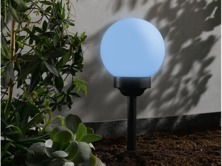 Pełny ekran: LIVARNO home Lampa solarna LED kula, Ø 15 cm - zdjęcie 13